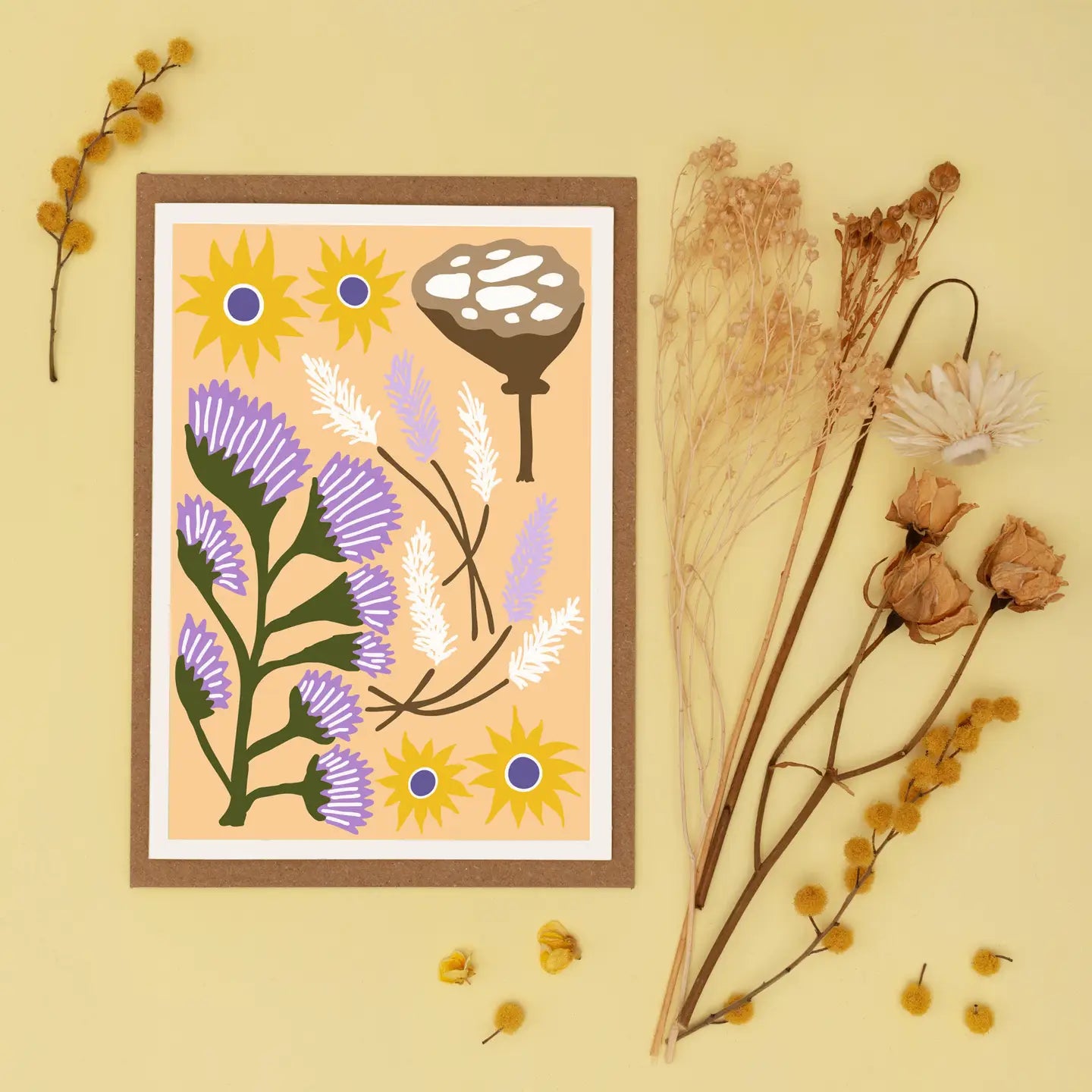 Dried flower card by Studio Wald